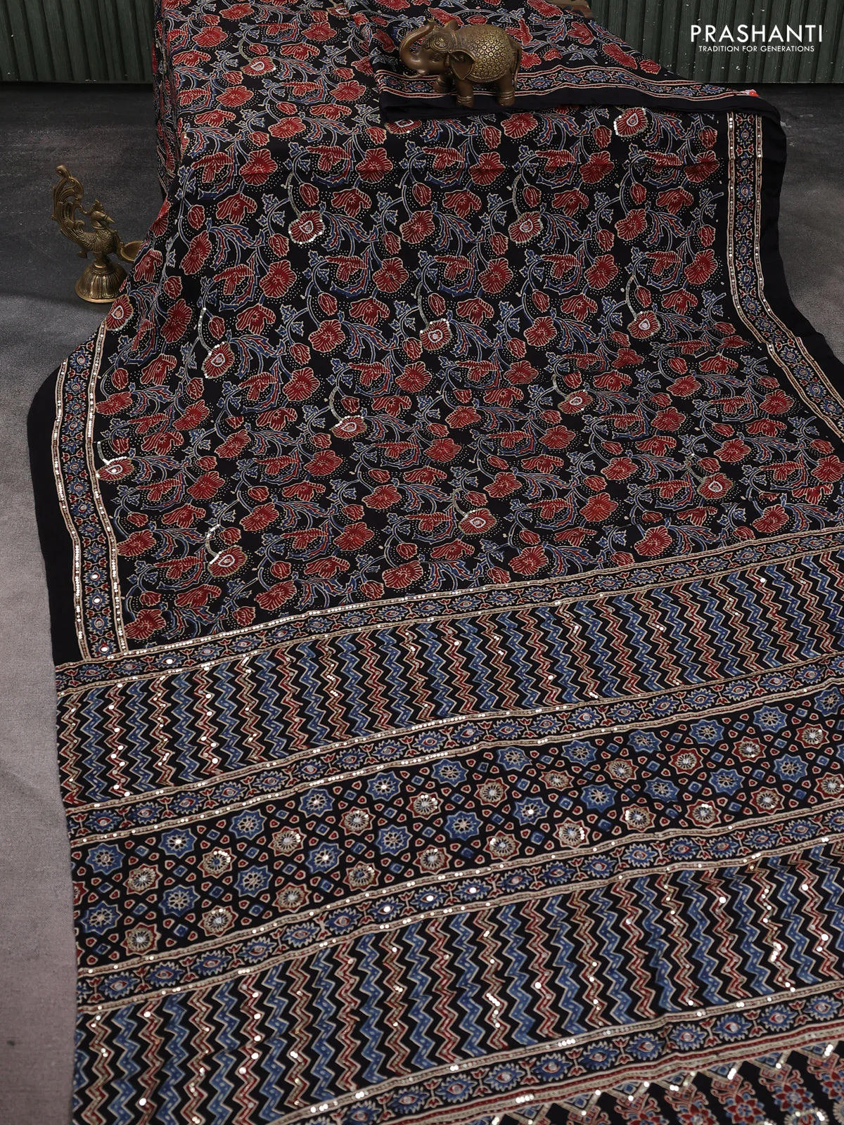 Modal silk saree black with allover ajrakh prints & sequin work and sequin embroidered work pallu - Image 2