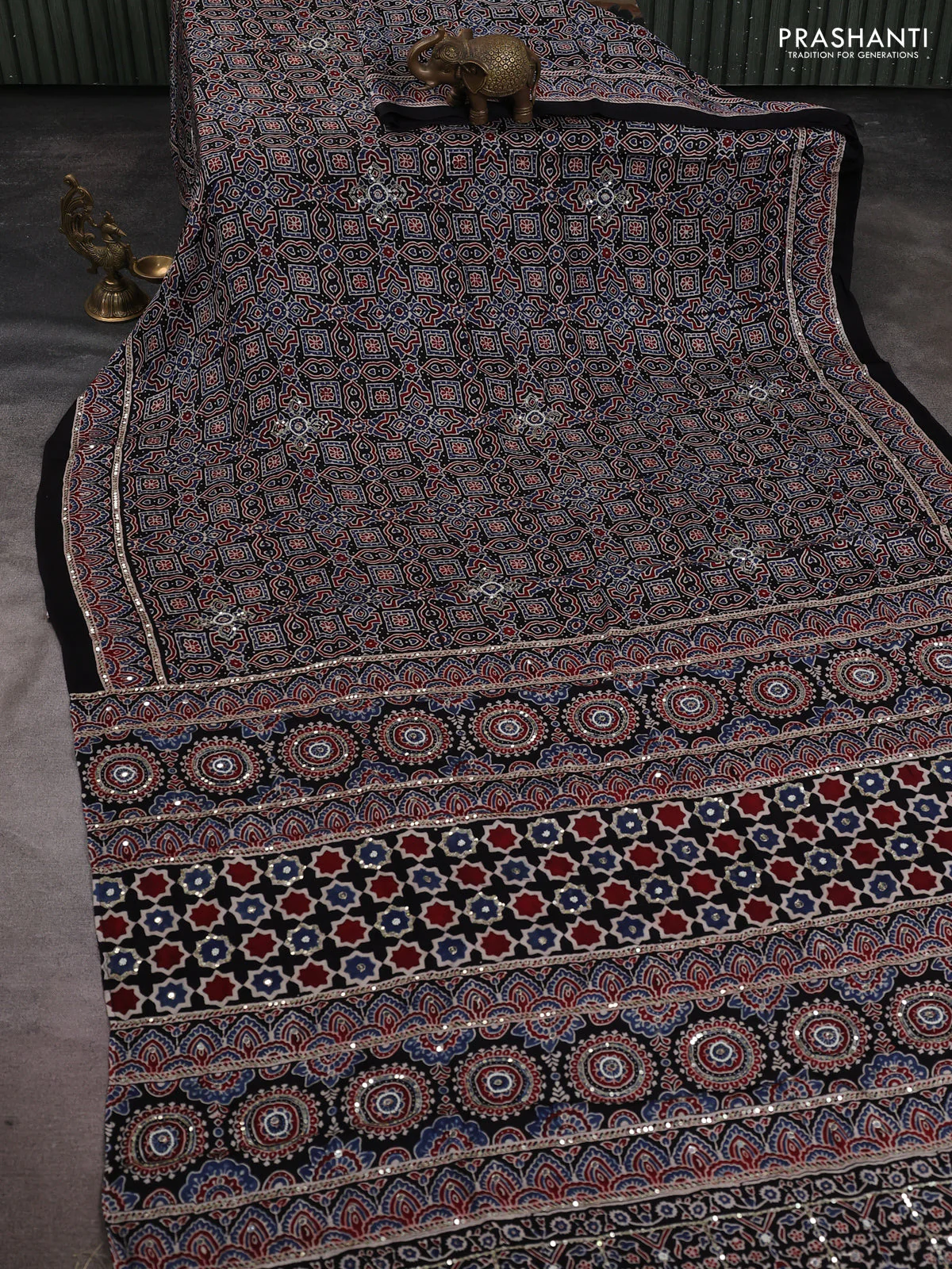 Modal silk saree black with allover ajrakh prints & sequin work and sequin embroidered work pallu - Image 2