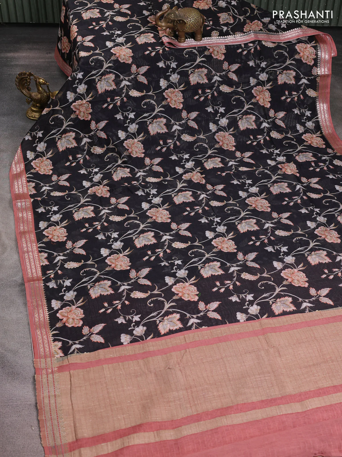 Mul chanderi saree black and pastel peach with allover digital prints and zari woven border - Image 2