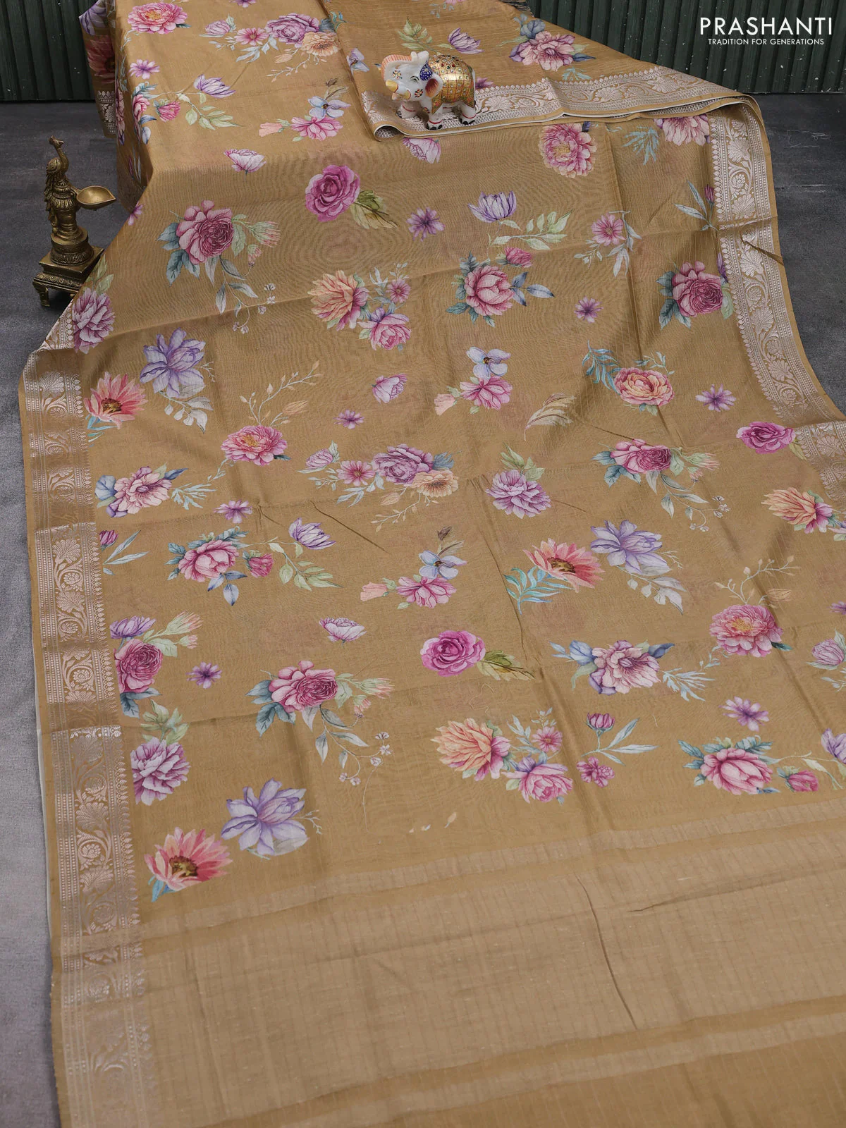 Mul chanderi saree dark sandal with allover floral digital prints and zari woven border - Image 2