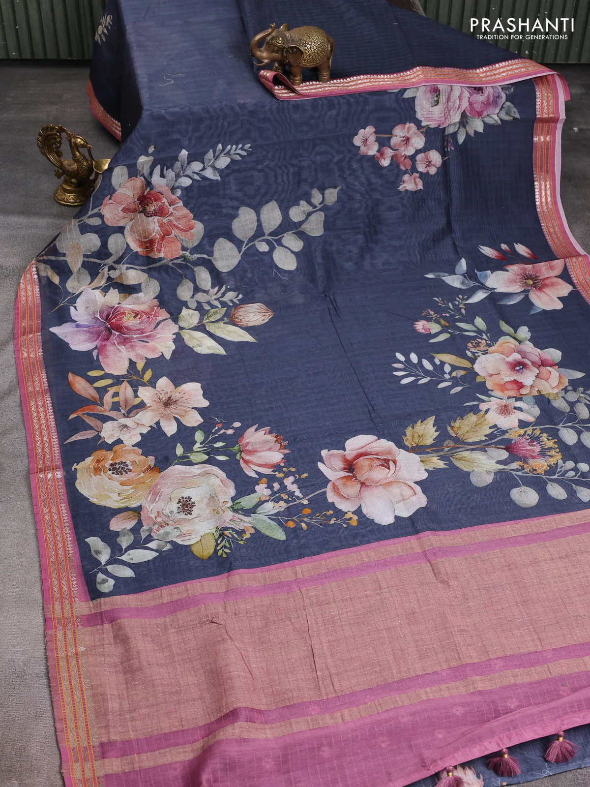 Mul chanderi saree navy blue and mavue pink with allover floral digital prints and zari woven border - Image 2