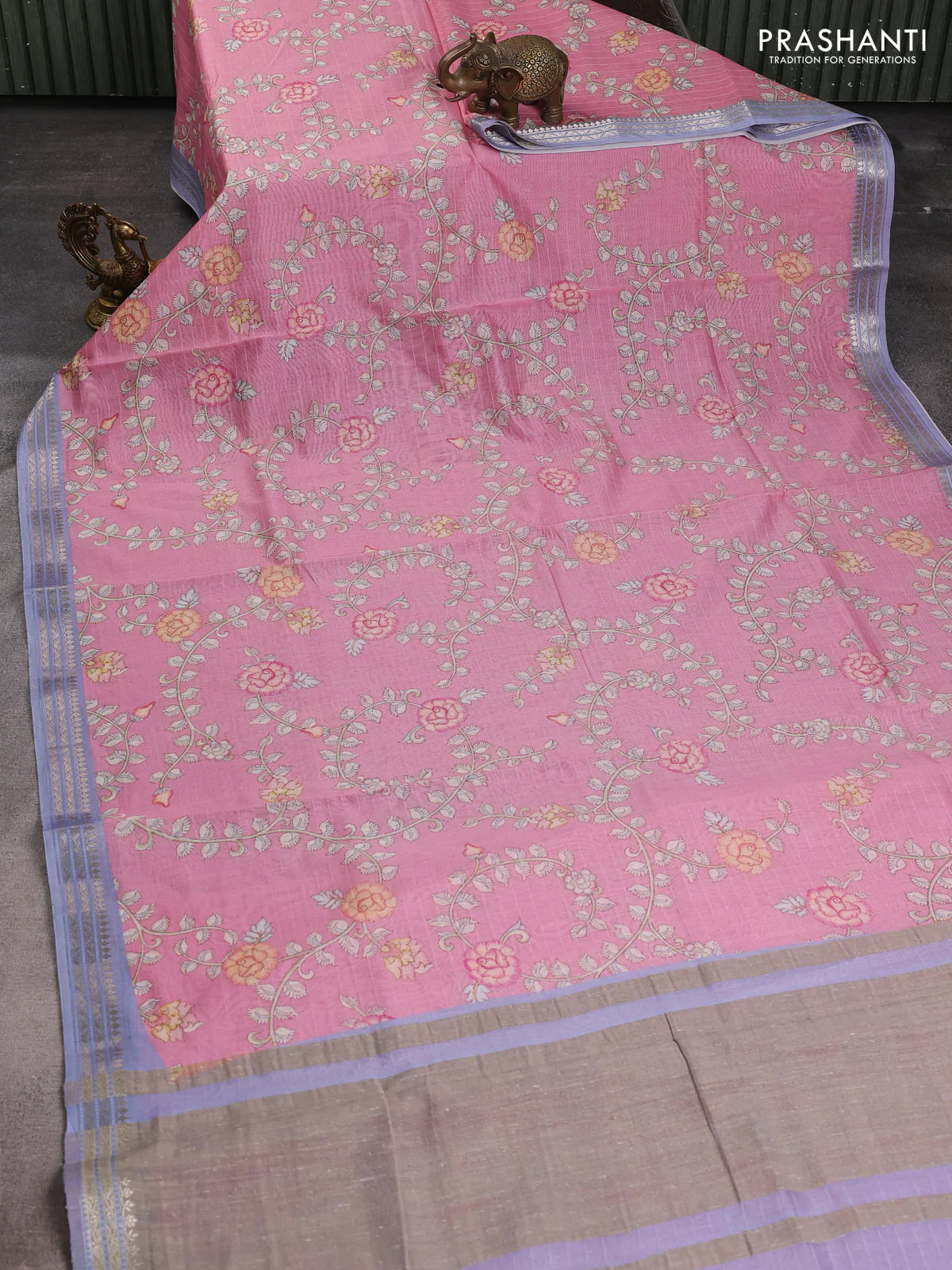 Mul chanderi saree pastel pink and blue with allover floral digital prints and zari woven border - Image 2