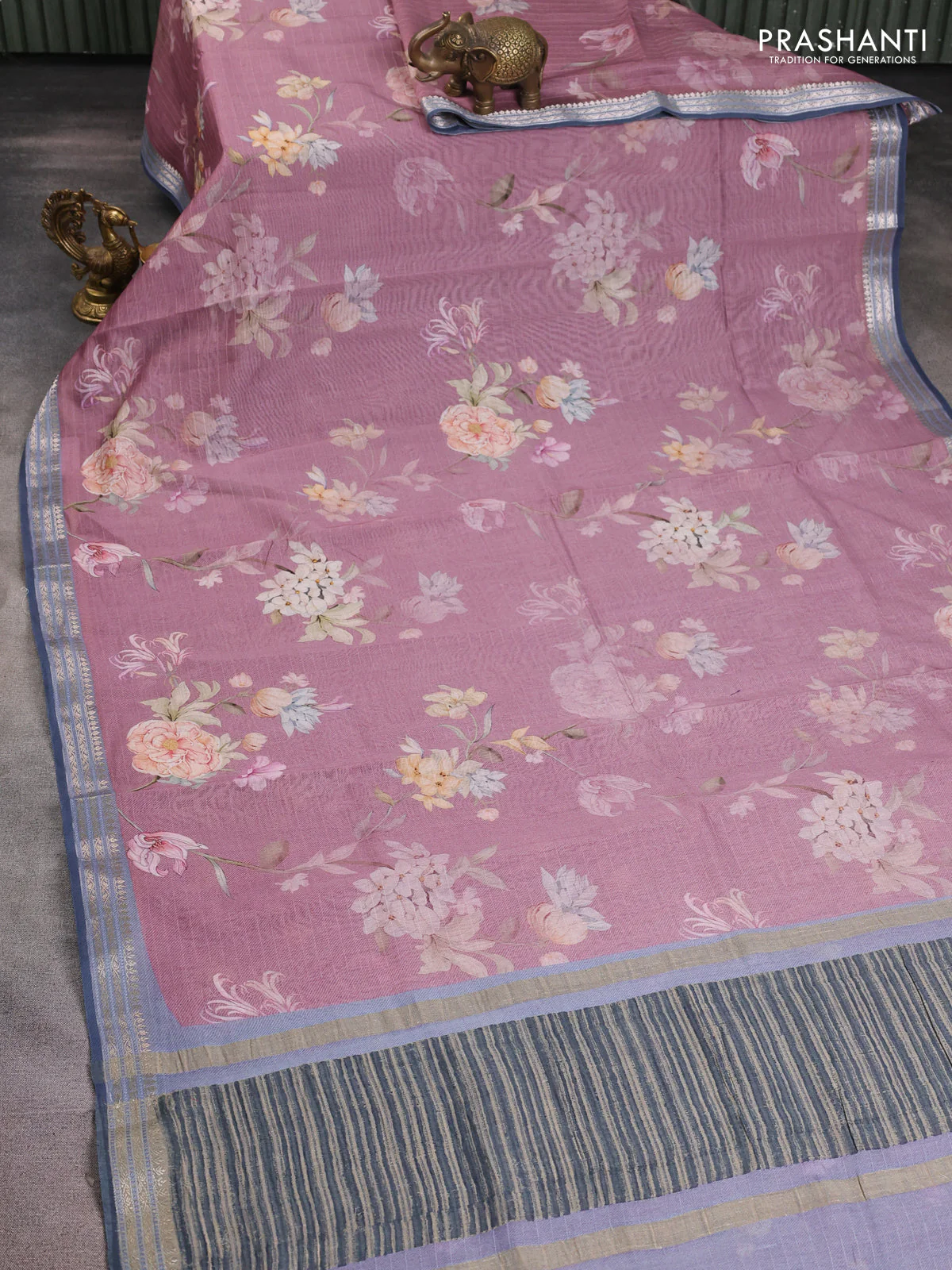 Mul chanderi saree pastel pink and grey with allover floral digital prints and zari woven border - Image 2