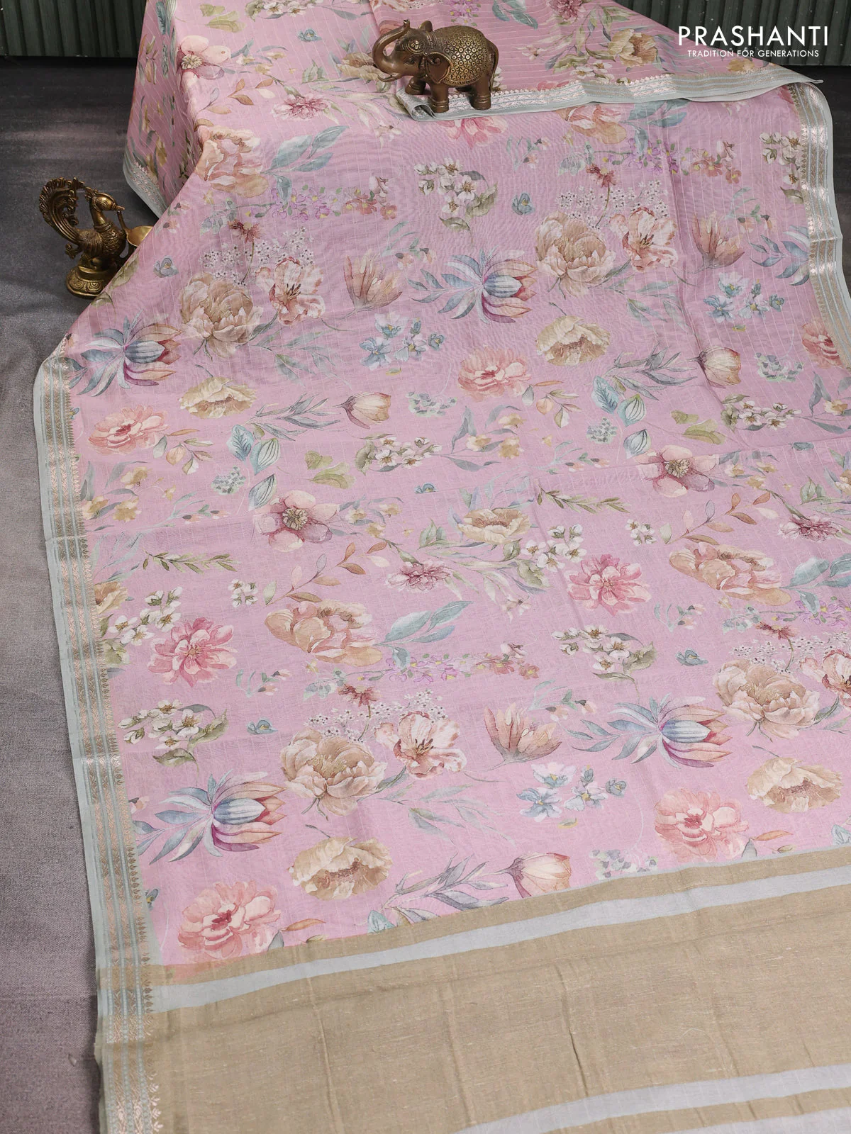 Mul chanderi saree pastel pink and pastel green with allover floral digital prints and zari woven border - Image 2