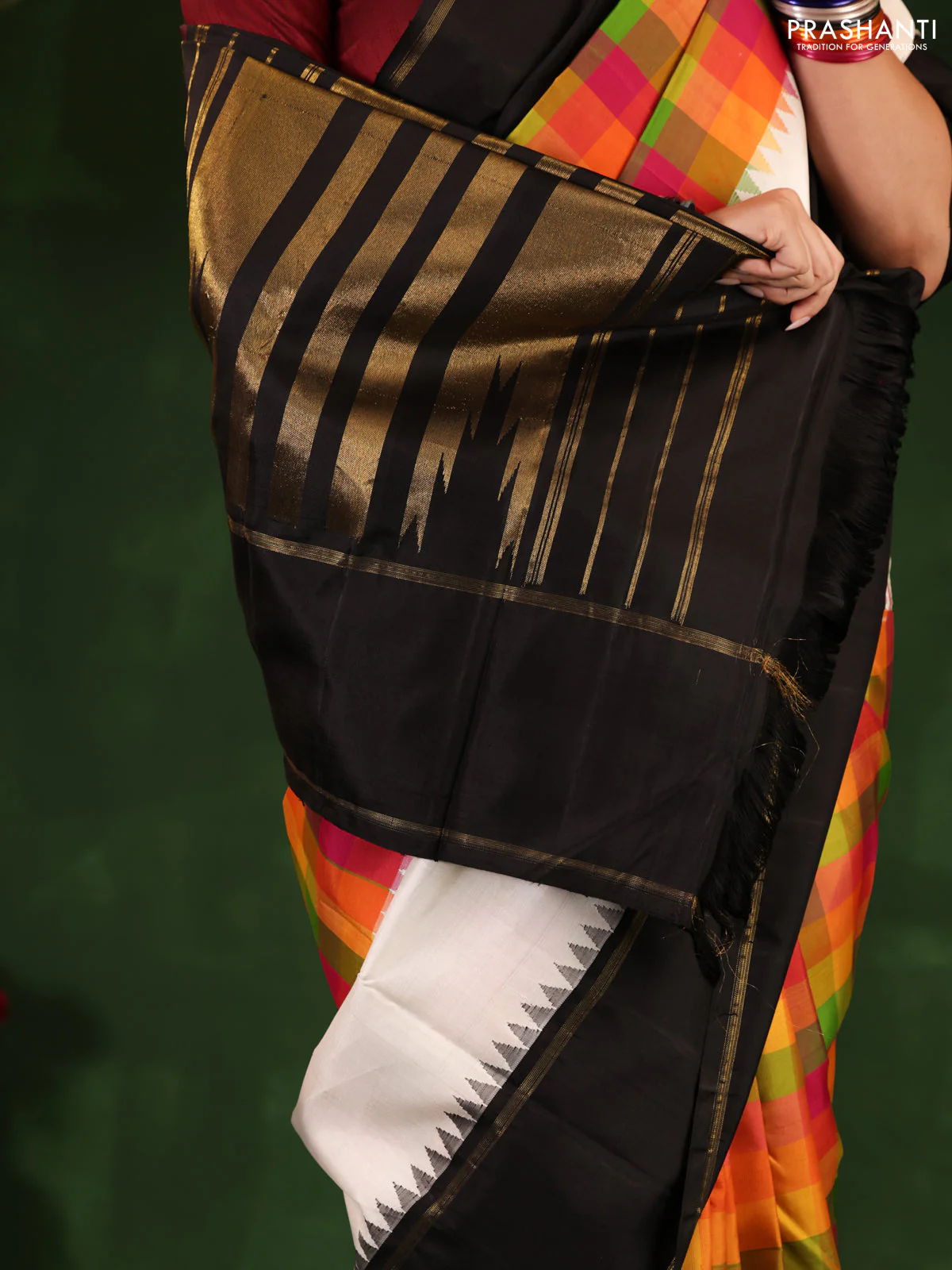 Multi Colour-Black Pure Kanchipuram Silk Saree With Allover Checked Pattern - Image 2