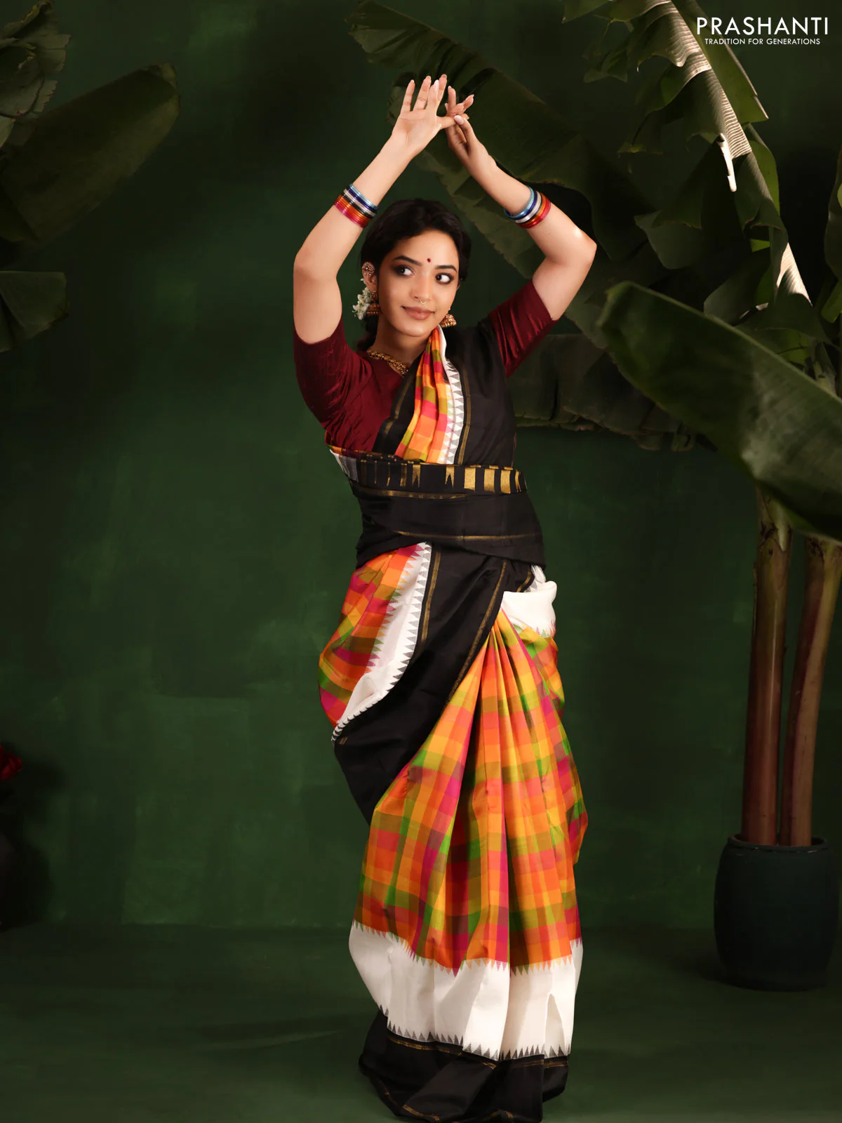 Multi Colour-Black Pure Kanchipuram Silk Saree With Allover Checked Pattern - Image 4
