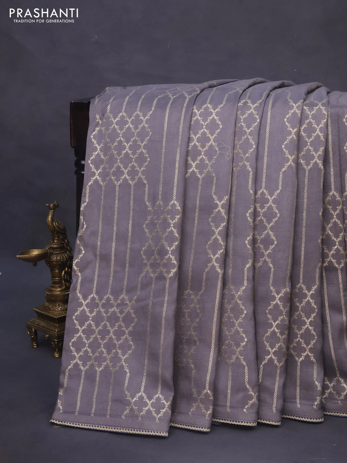Munga tussar saree grey with allover zari weaves and lace work blue - Image 2