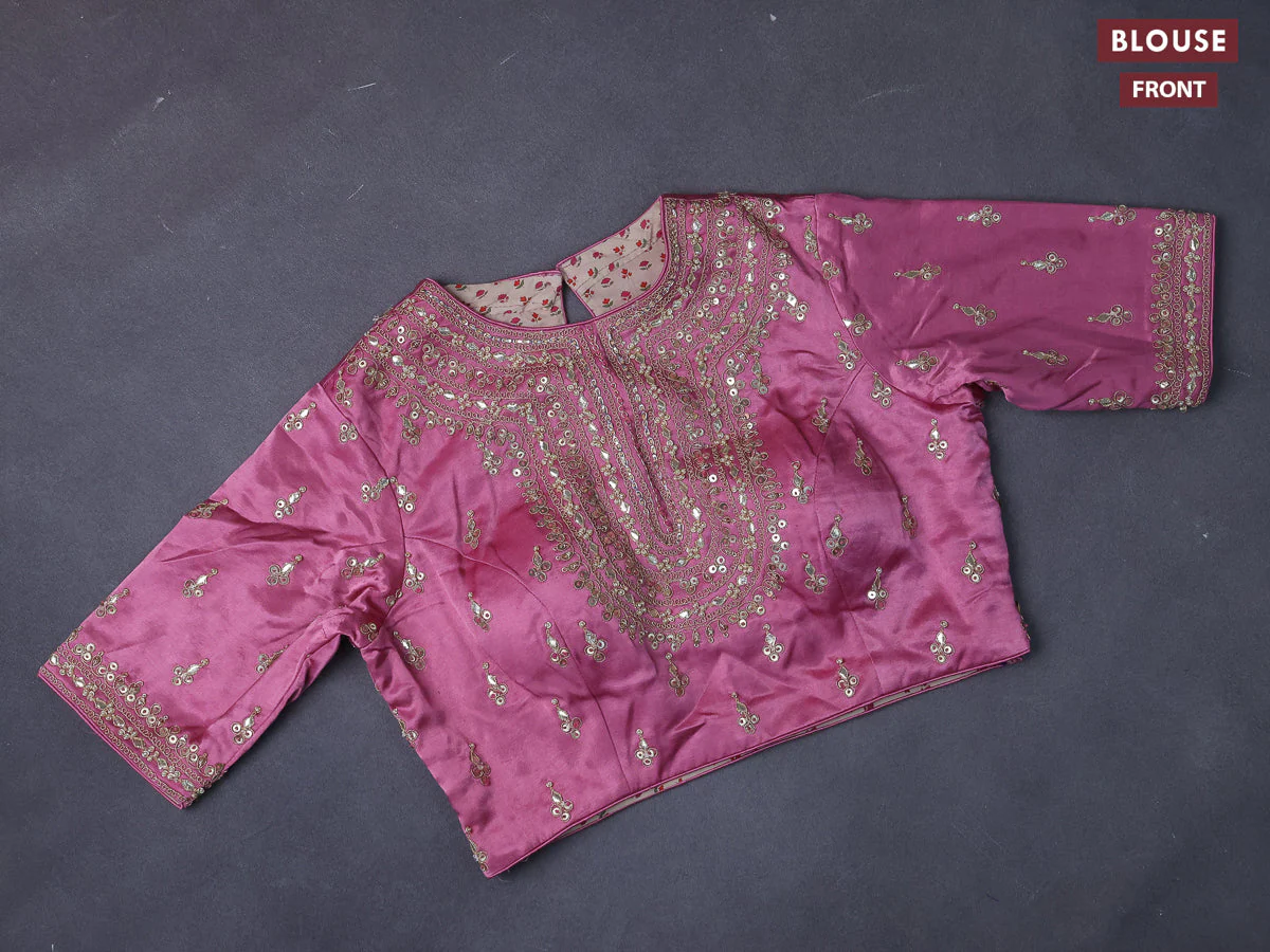 Munga tussar saree mauve pink with allover zari weaves and lace work border - Image 4