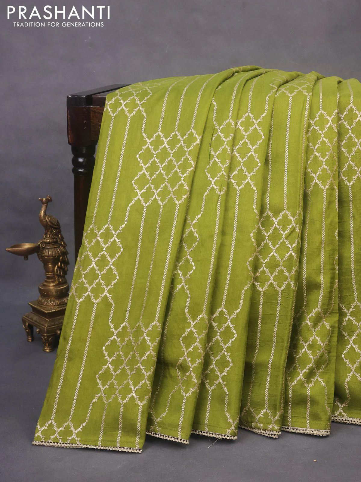 Munga tussar saree mehendi green with allover zari weaves and lace work blue - Image 2