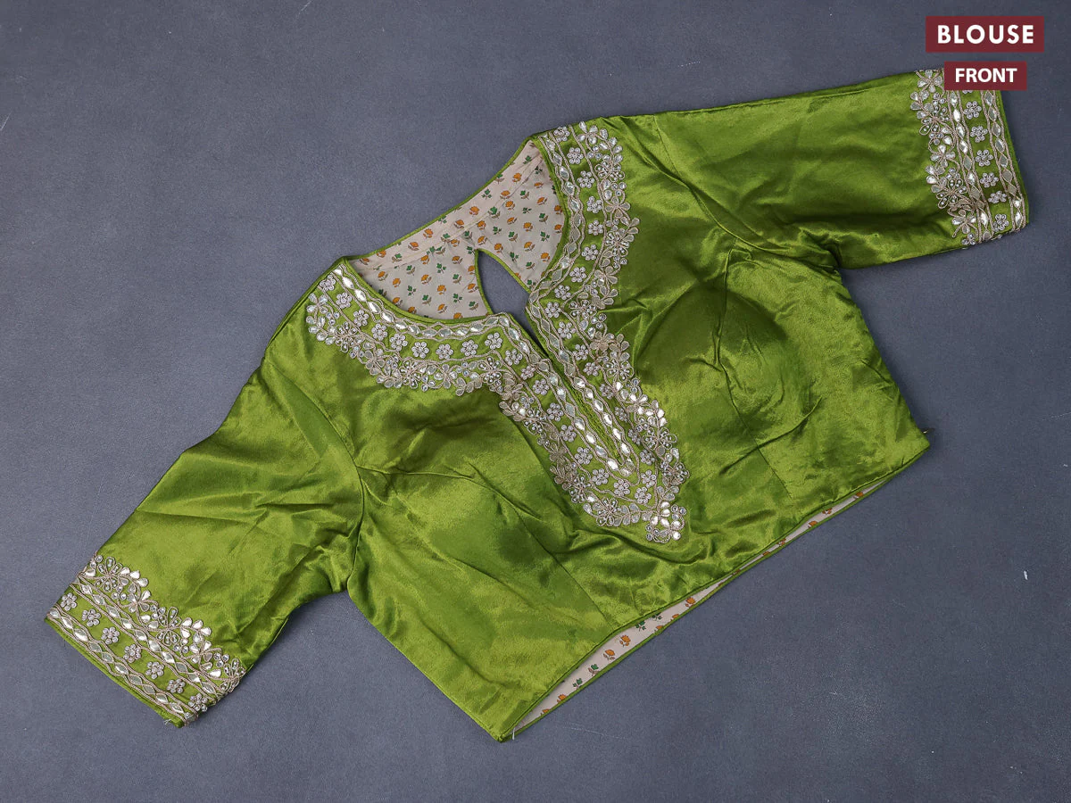 Munga tussar saree mehendi green with allover zari weaves and lace work blue - Image 4