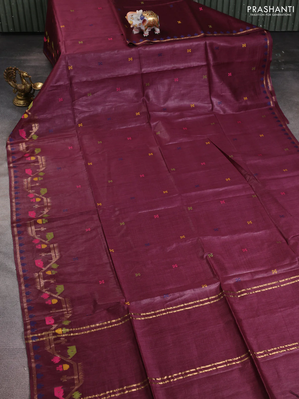 Munga tussar silk saree deep maroon with thread woven buttas and woven border - Image 2