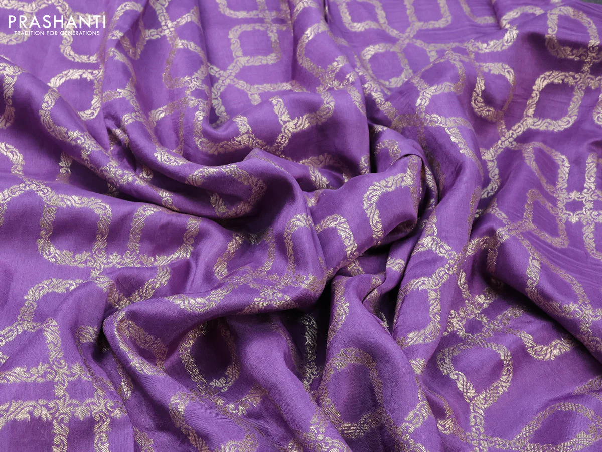 Munga tussar silk saree lavender shade with allover banarasi zari weaves and gottapatti lace work border and readymade chikankari work blouse - Image 8