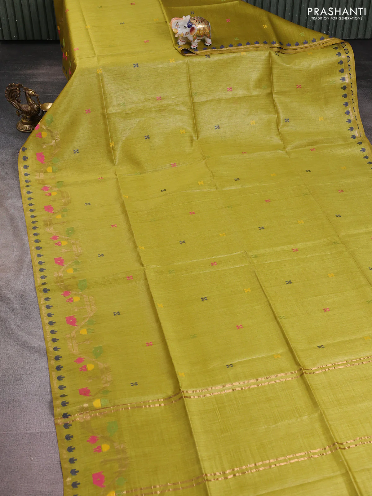 Munga tussar silk saree lime yellow with thread woven buttas and woven border - Image 2