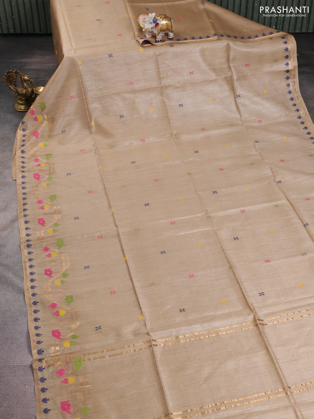 Munga tussar silk saree sandal with thread woven buttas and woven border - Image 2