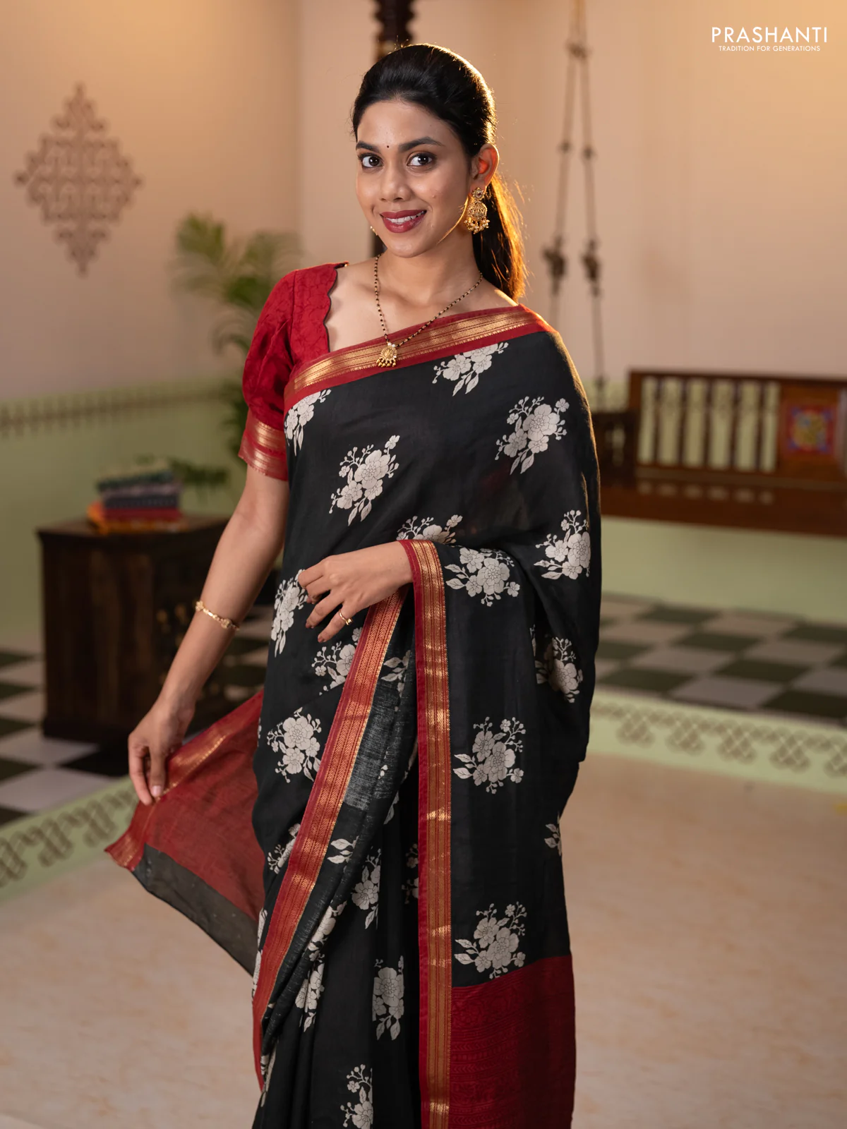 Muslin silk saree black and maroon with floral butta prints and zari woven border - Image 2
