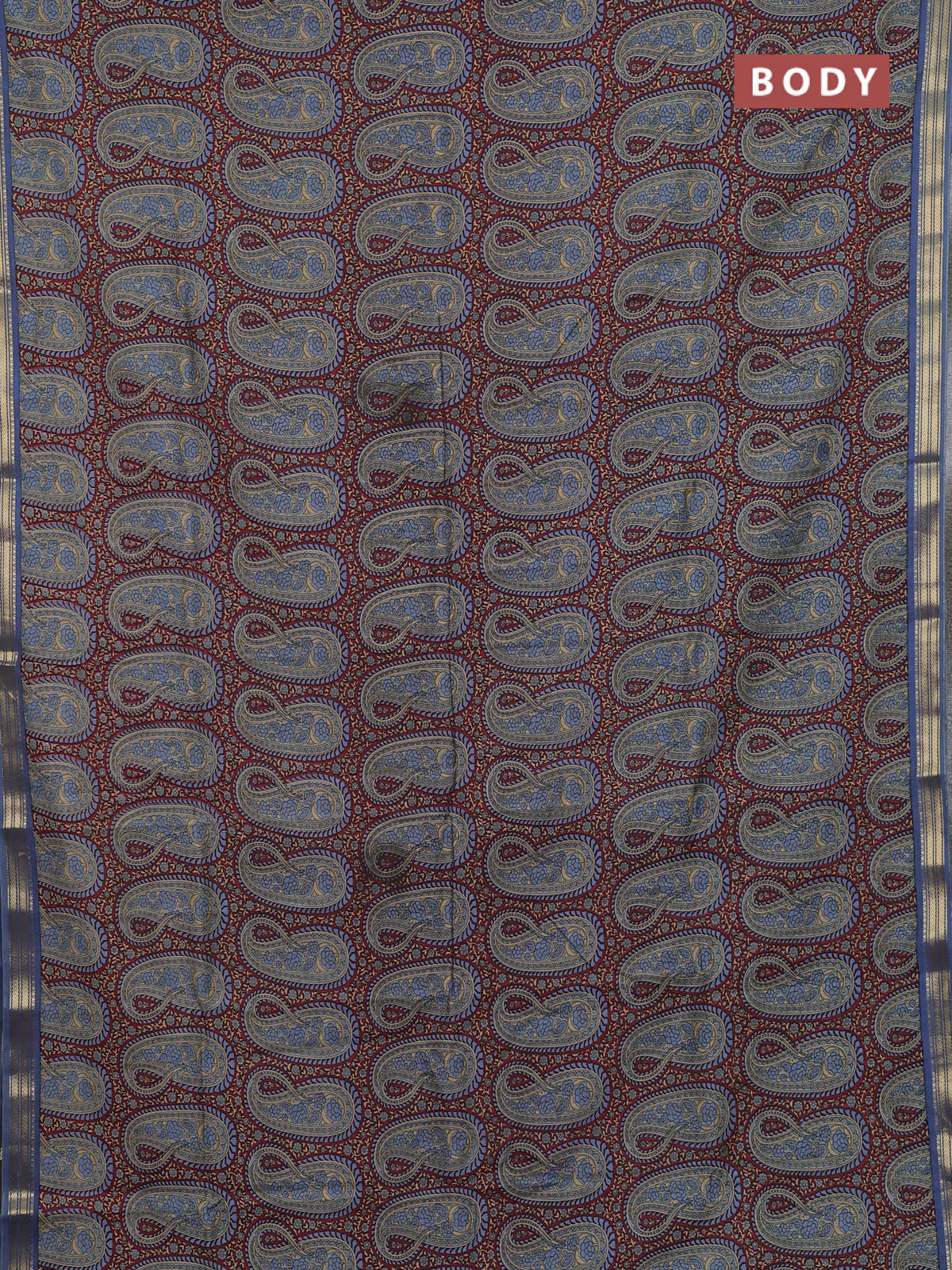 Muslin silk saree maroon and bluish grey with allover paisley prints and zari woven border - Image 2