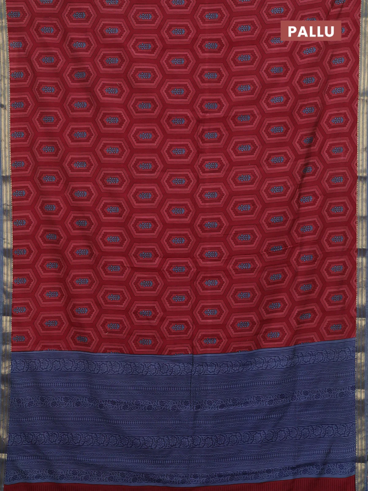 Muslin silk saree maroon and greyish blue with allover geometric prints and zari woven border - Image 3