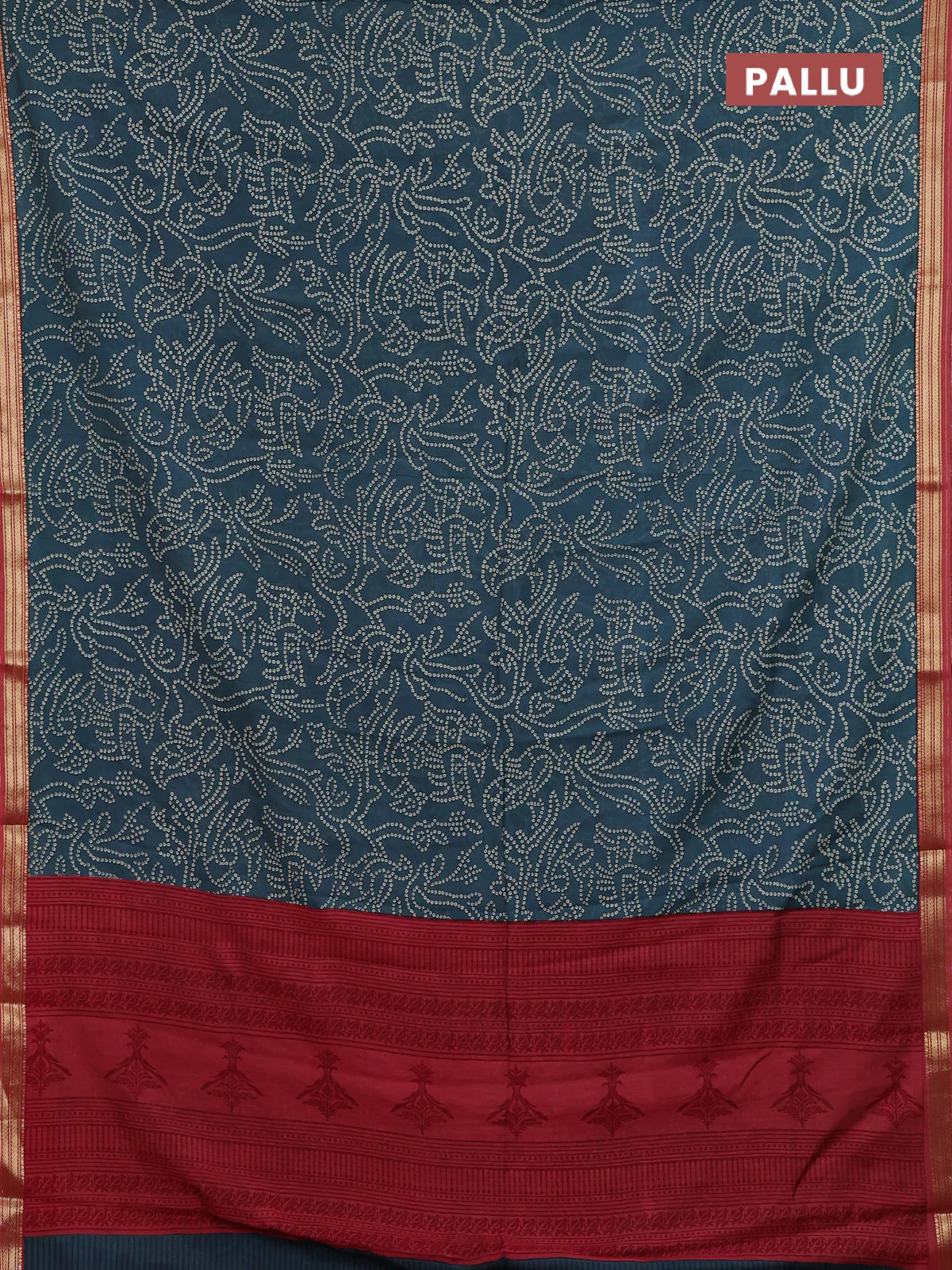 Muslin silk saree peacock green and maroon with allover bandhani prints and zari woven border - Image 3
