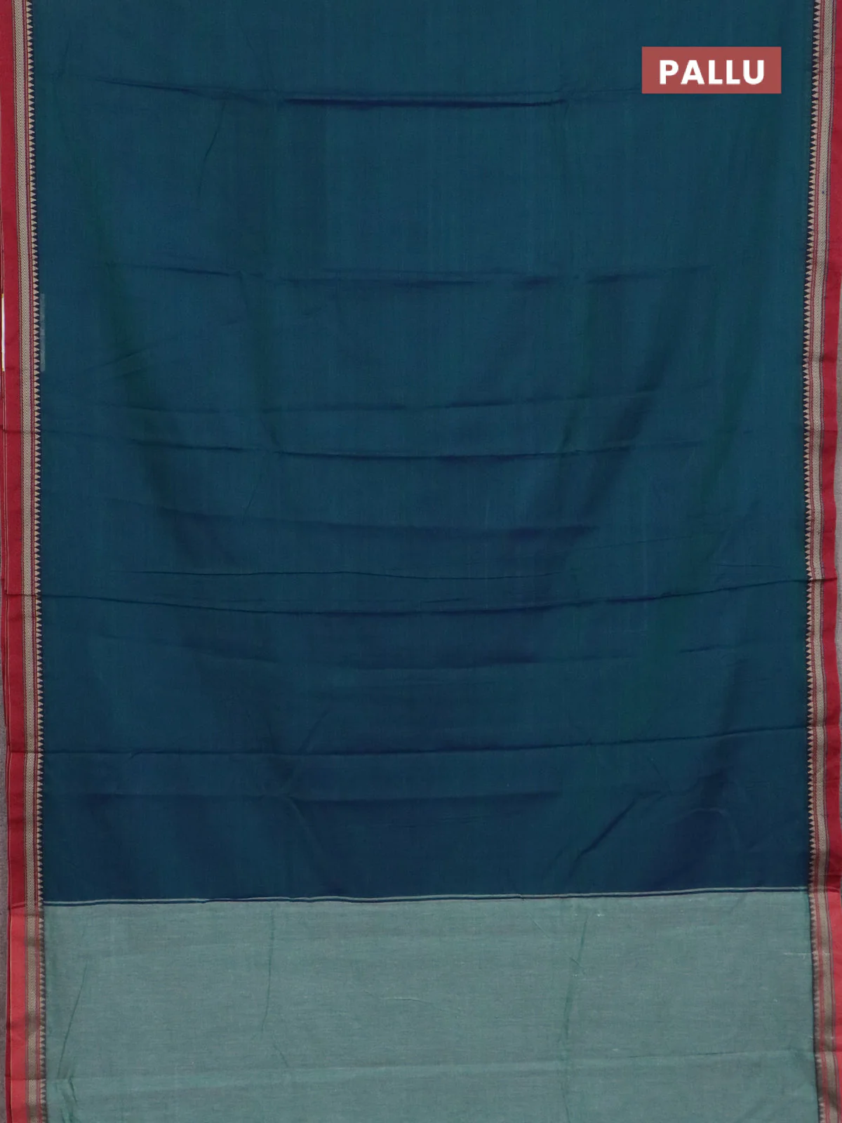 Narayanpet cotton saree dual shade of greenish blue and maroon with plain body and thread woven border - Image 3