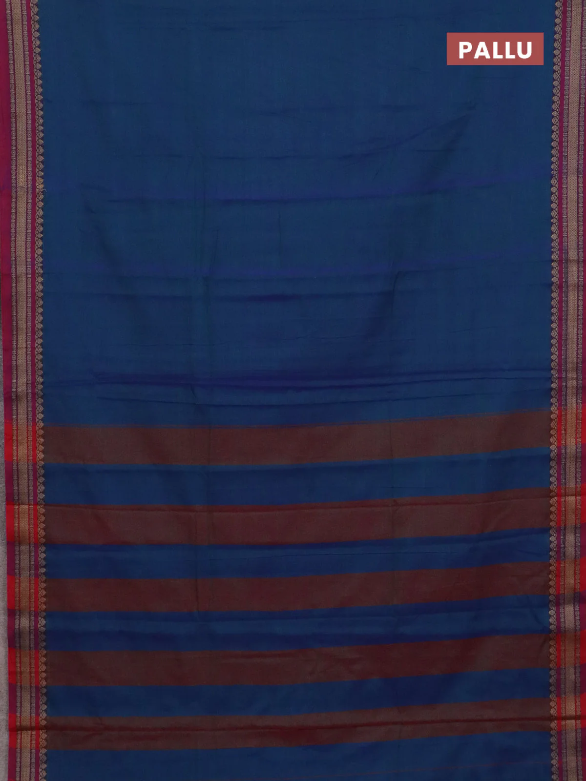 Narayanpet cotton saree dual shade of greenish blue and maroon with plain body and thread woven border - Image 3