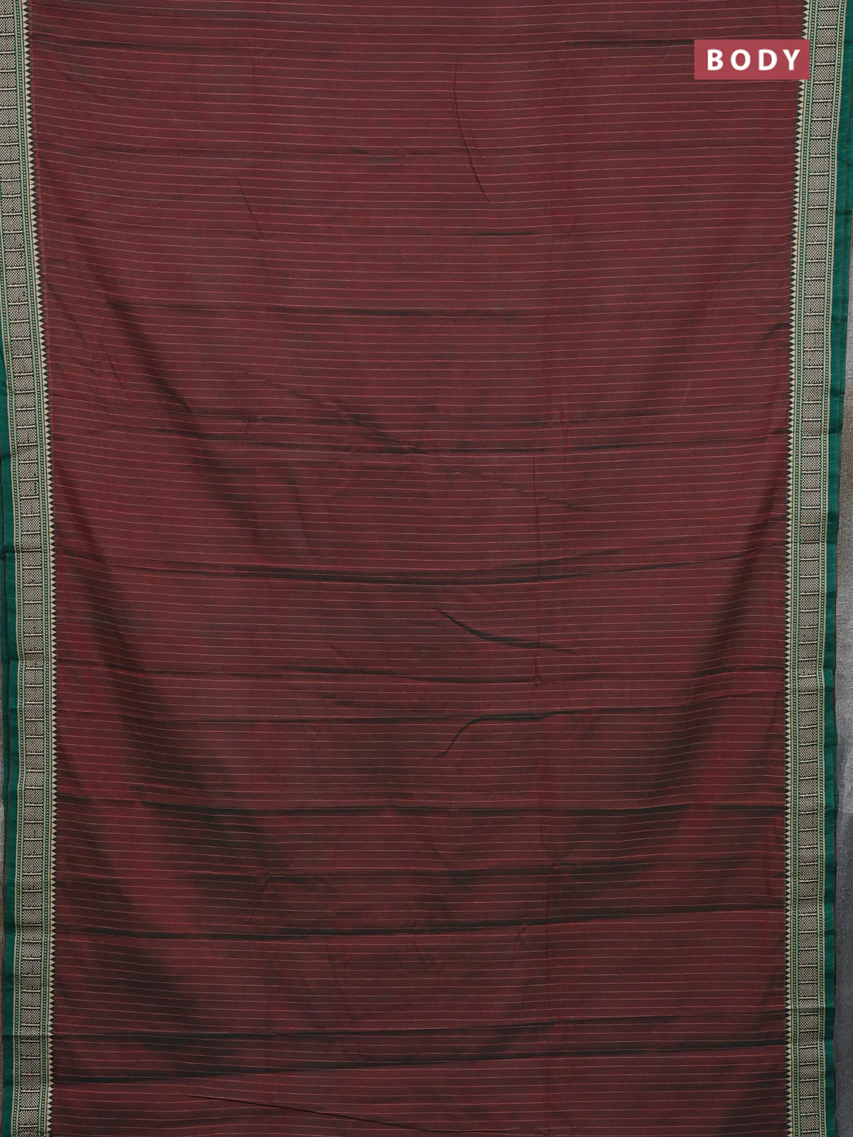 Narayanpet cotton saree dual shade of greenish maroon and green with allover thread weaves and temple thread woven border - Image 2