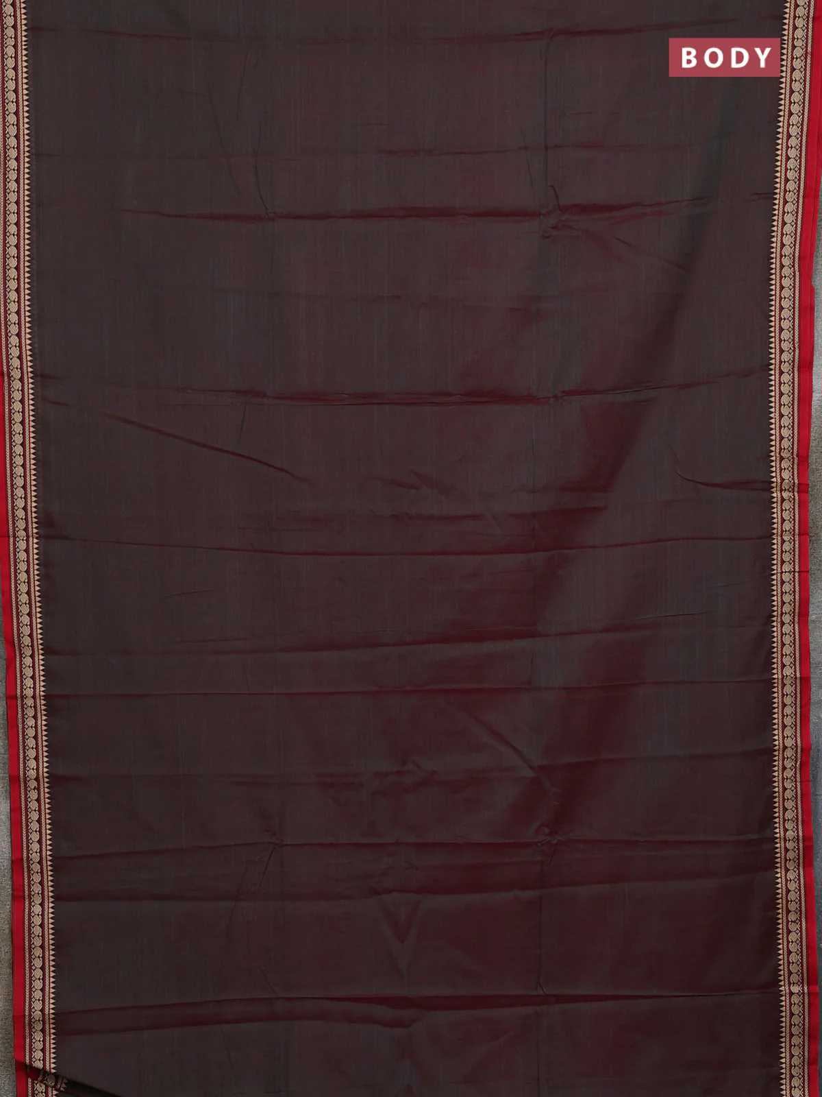 Narayanpet cotton saree dual shade of reddish green and red with plain body and thread woven border - Image 2