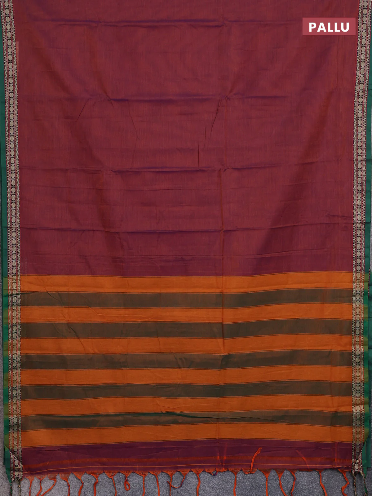 Narayanpet cotton saree dual shade of rust and green with plain body and thread woven butta border - Image 3