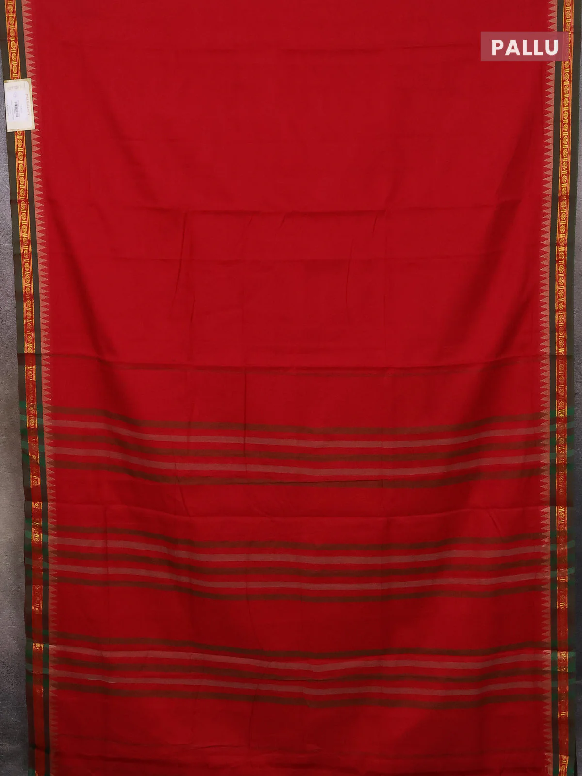 Narayanpet cotton saree red and green with plain body and temple thread woven butta border - Image 3