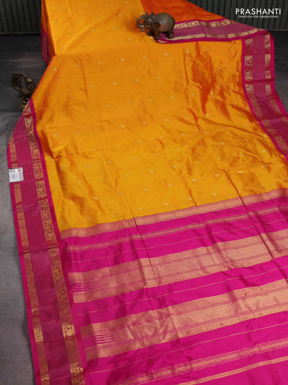 Narayanpet silk saree sunset orange and pink with zari woven buttas and rettapet zari woven korvai border - Image 2