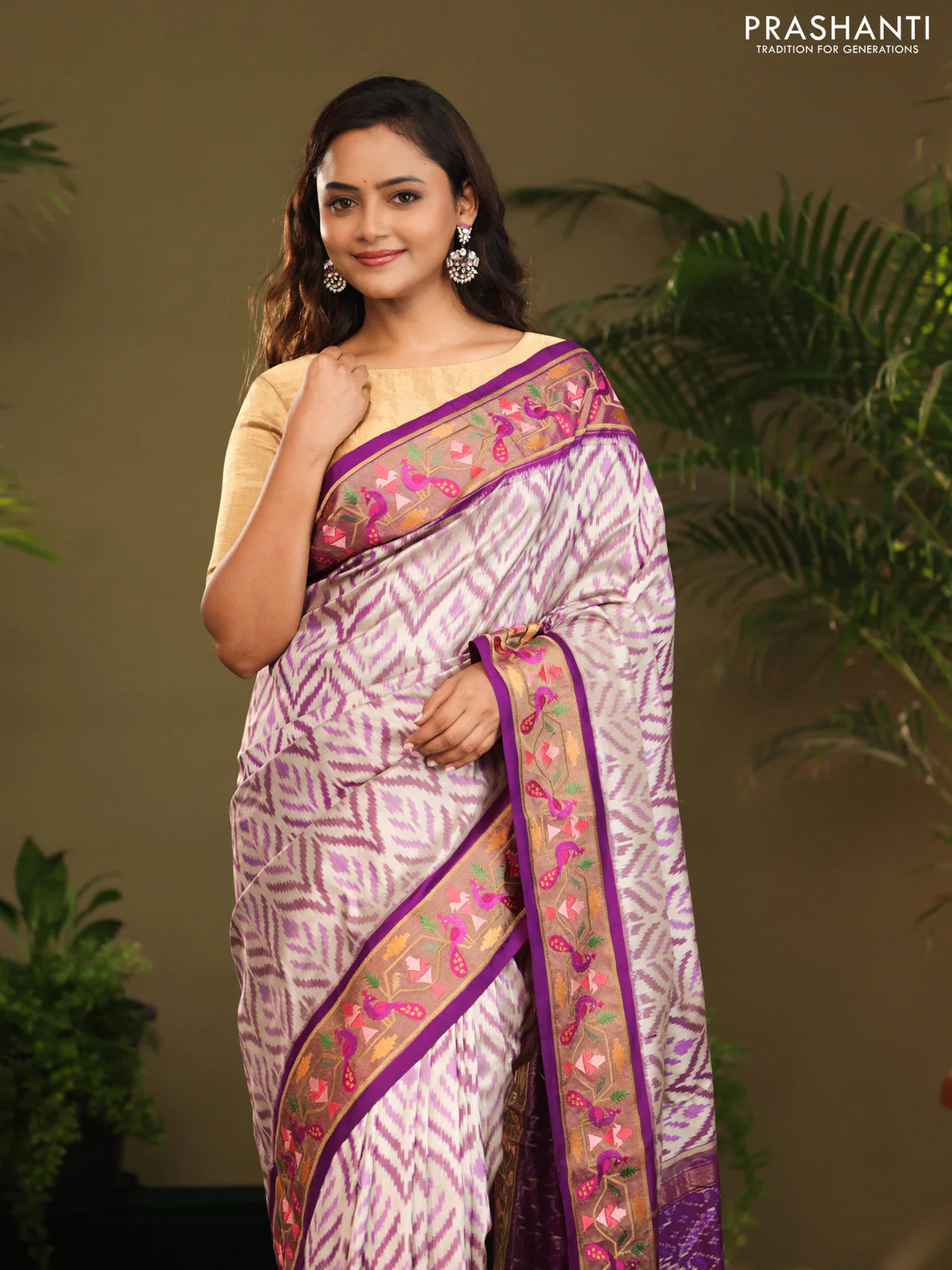 Off white & Purple Pochampally Silk saree with Border Embroidery - Image 3