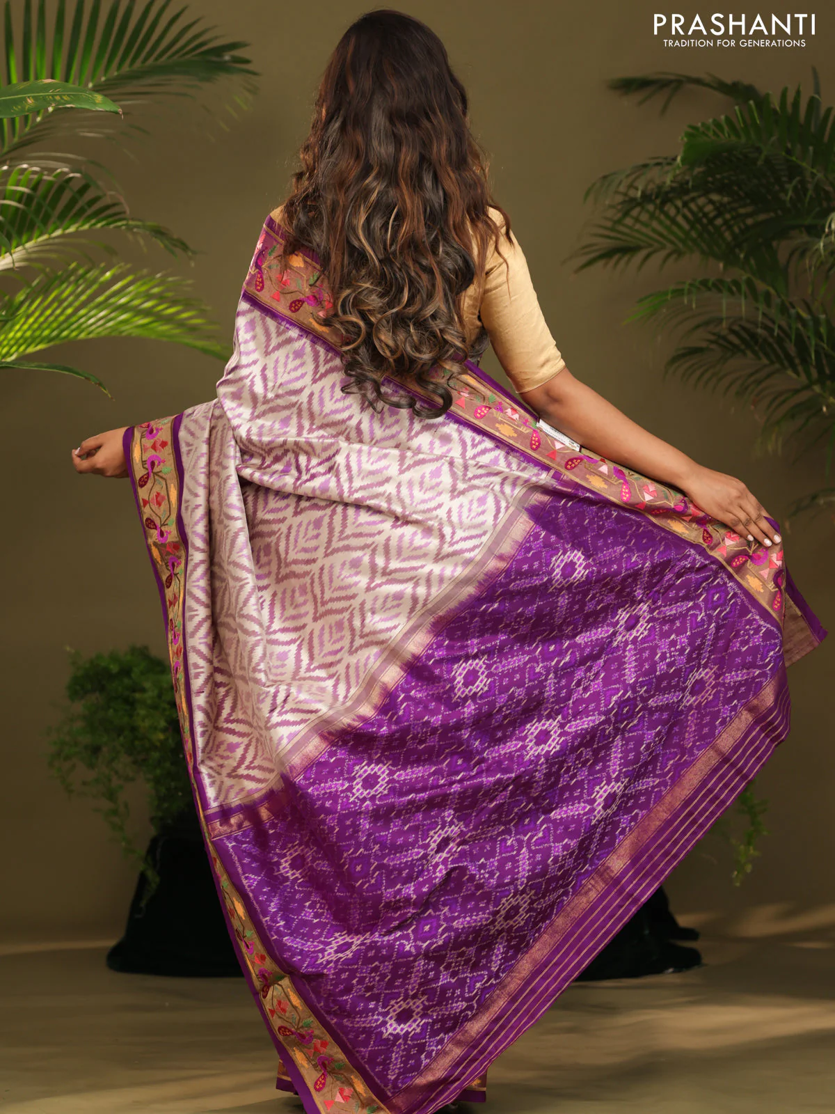 Off white & Purple Pochampally Silk saree with Border Embroidery - Image 5