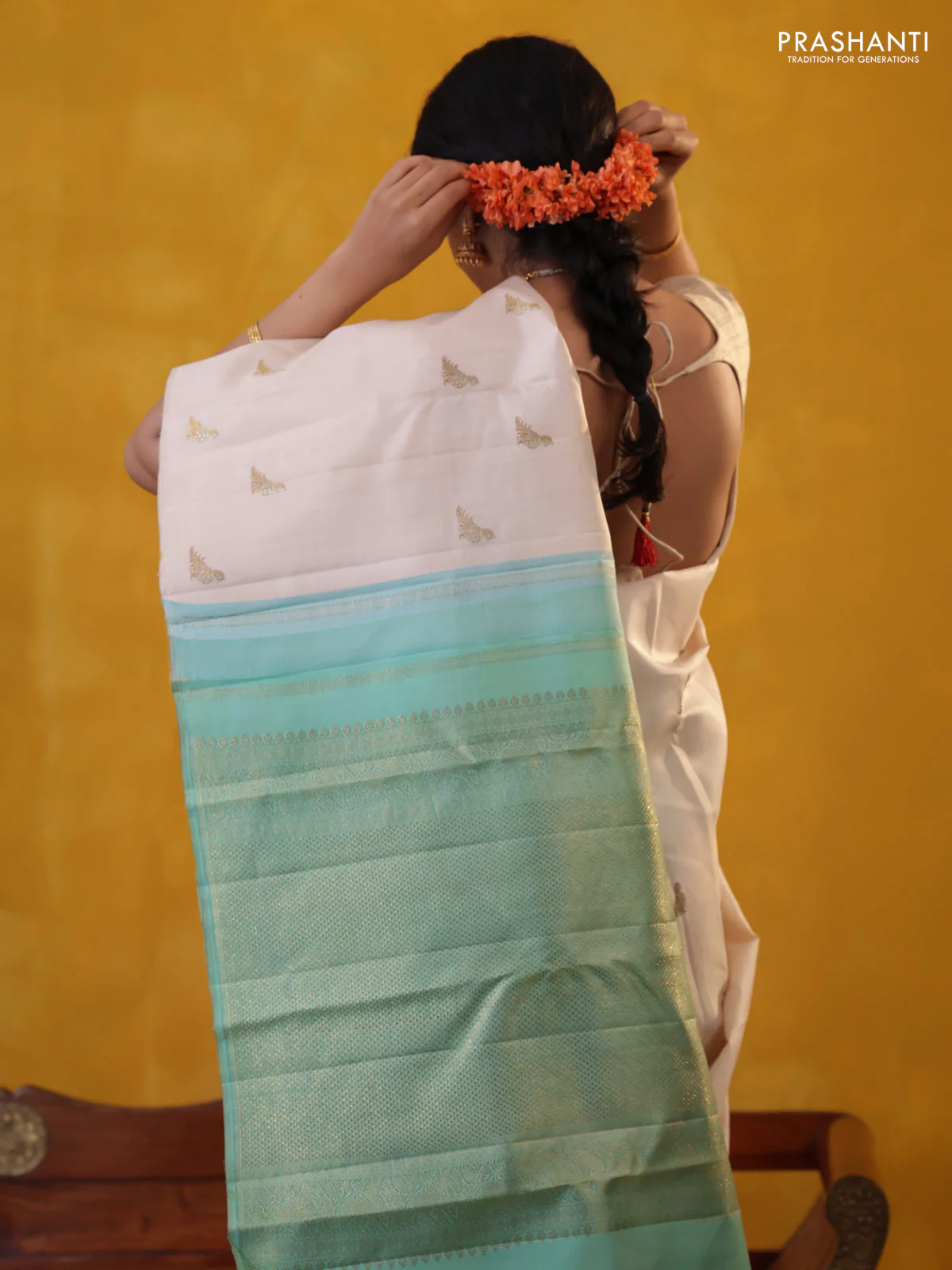 Off white-Teal blue Pure Kanchipuram silk saree With Zari woven peacock buttas - Image 5