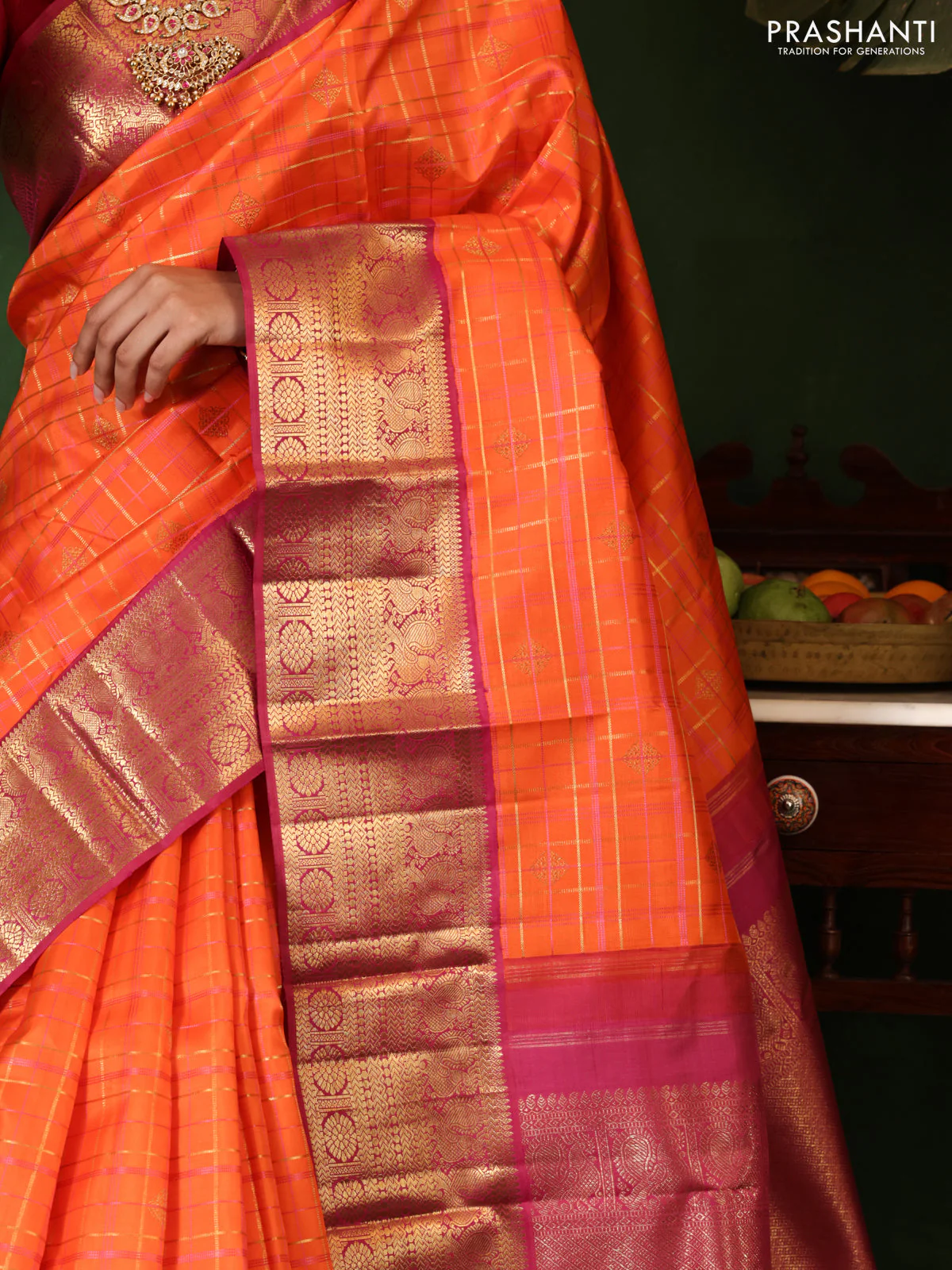 Orange-Pink Pure Kanchipuram Silk Saree With allover zari checked pattern - Image 5