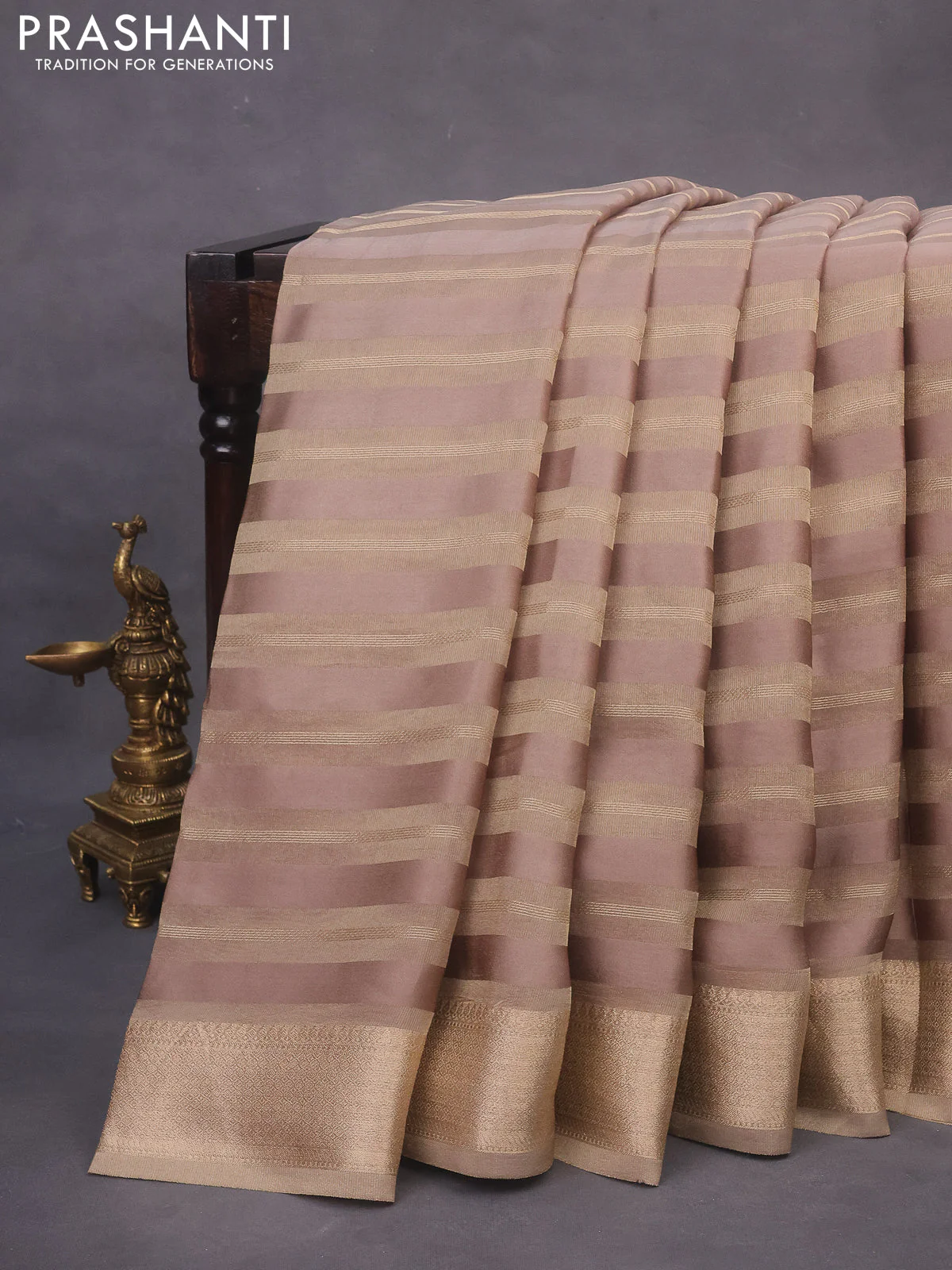 Organza saree grey with allover zari weaves and zari woven border - Image 2