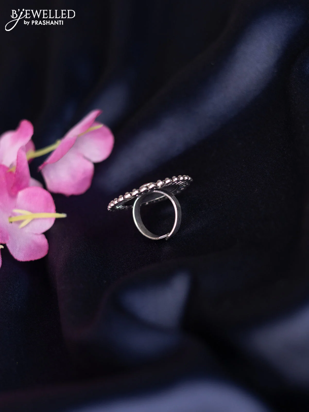 Oxidised ring with ruby stones - Image 2