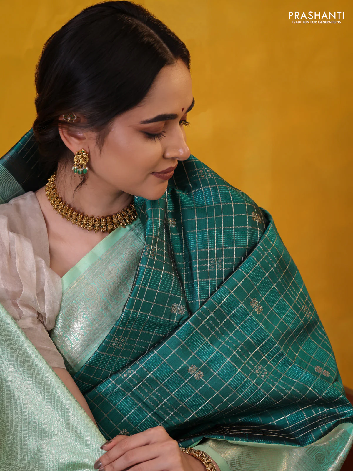 Peacock green-teal shade pure kanchipuram silk saree with allover zari checked pattern - Image 4