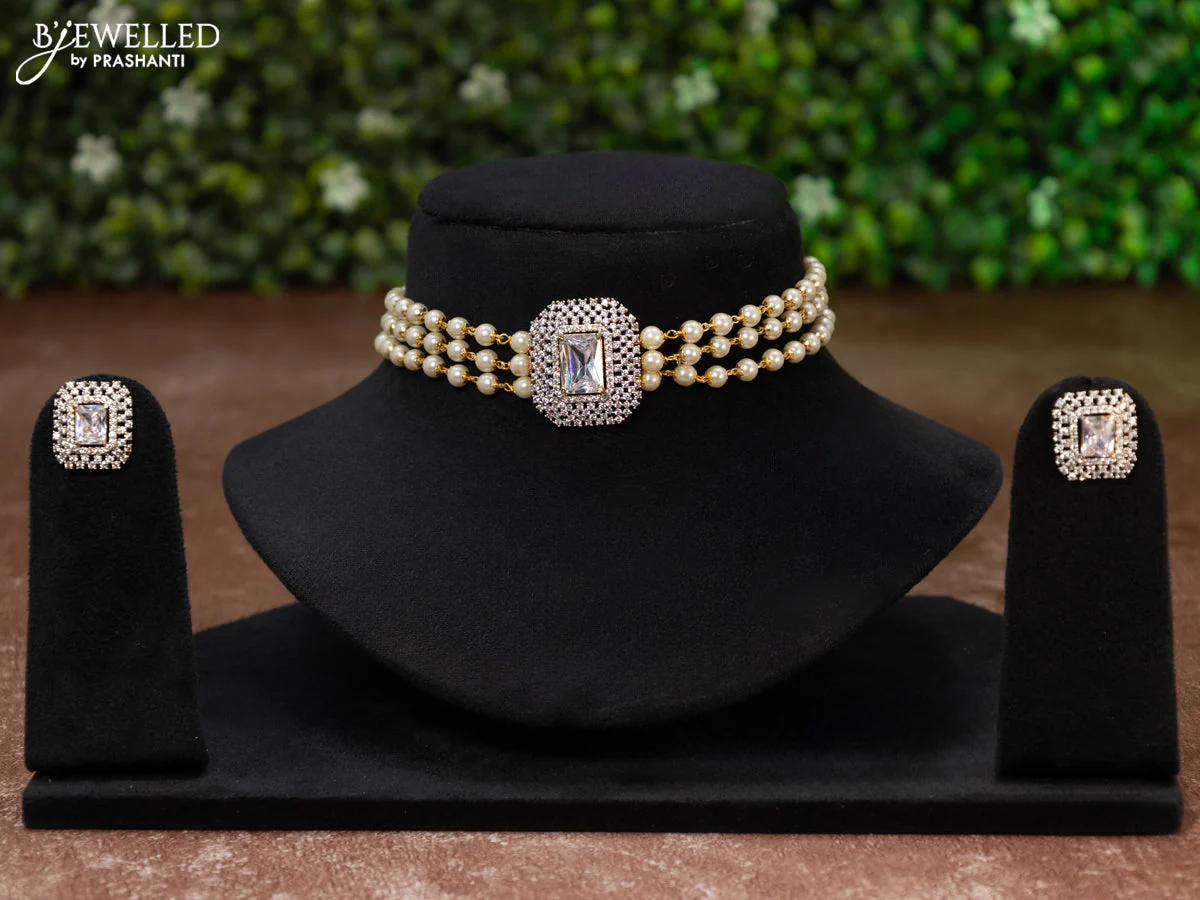 Pearl choker with cz stones pendant