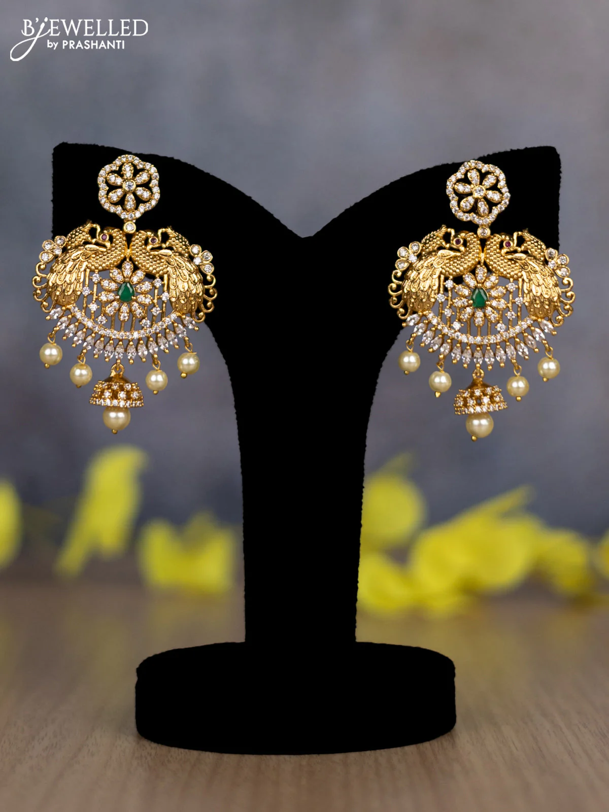 Pearl double layer haram peacock design with emerald & stones and pearl hangings - Image 2