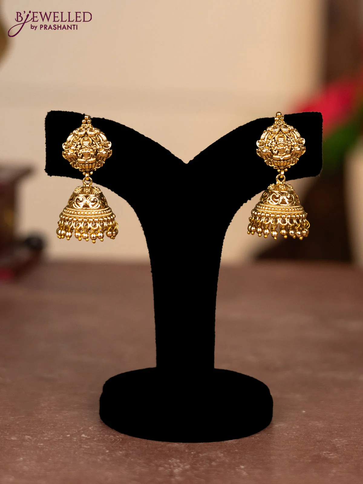Pearl double layer haram with lakshmi pendant and golden beads hangings - Image 2