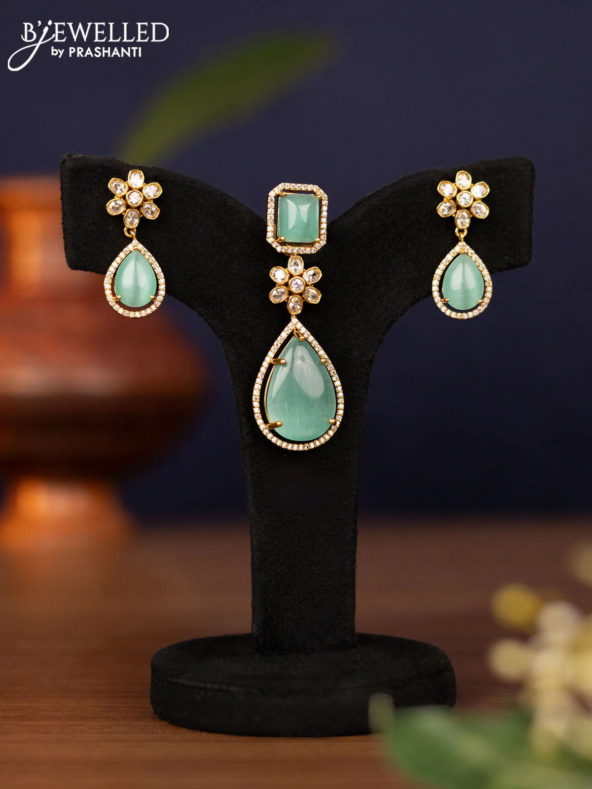 Pendant sets with mint green and cz stones in victorian finish