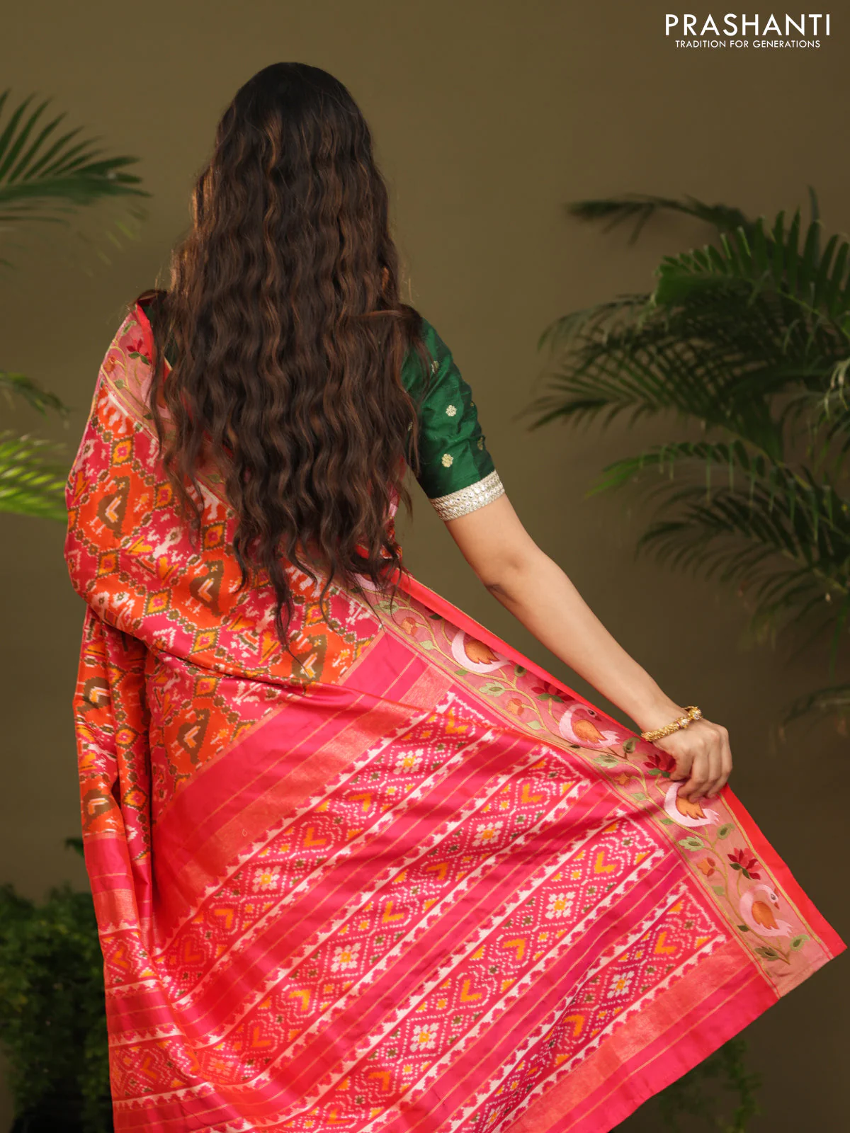 Pink & orange Pochampally Silk saree with Border Embroidery - Image 5
