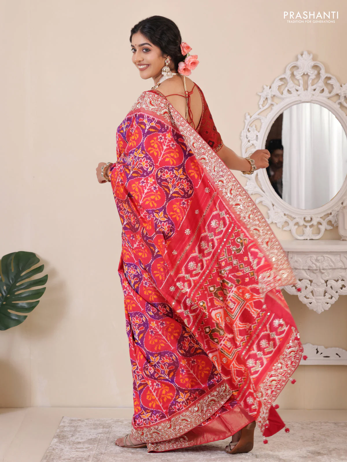Pink Pochampally silk saree with allover ikat weaves and Embroidered border - Image 5