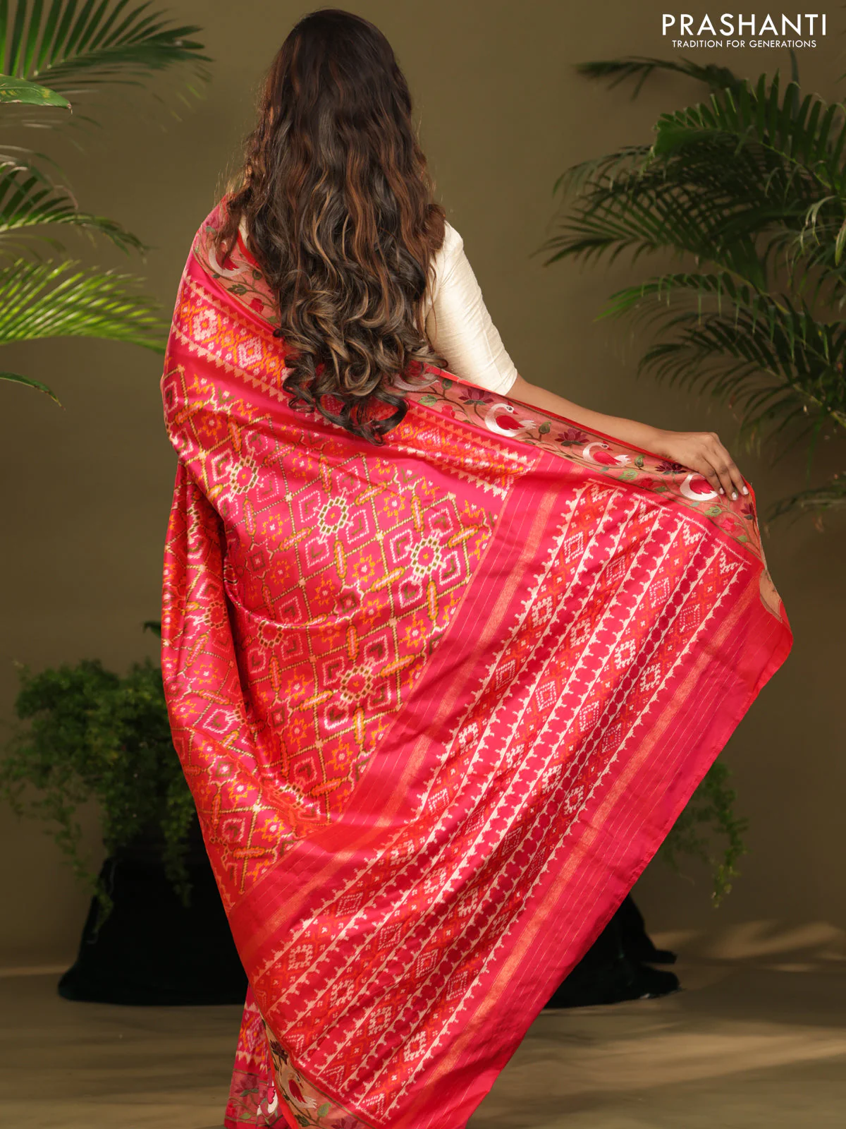 Pink Pochampally Silk saree with Border Embroidery - Image 4