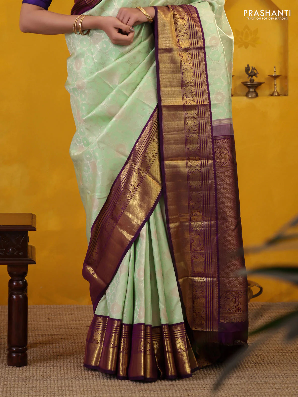 Pista Green-Violet Pure Kanchipuram Silk Saree With Allover Silver zari woven Brocade weaves - Image 3