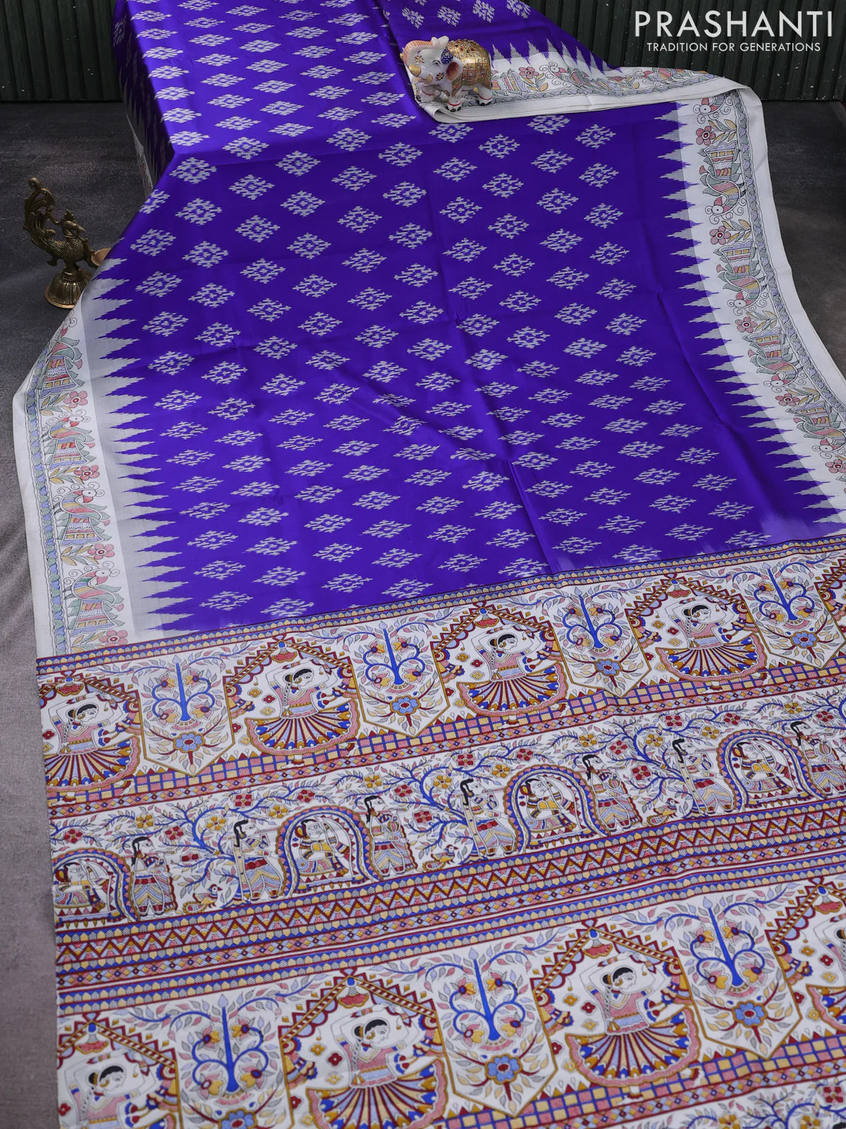 Pochampally silk saree blue and off white with allover ikat woven buttas and madhubani prints - Image 2