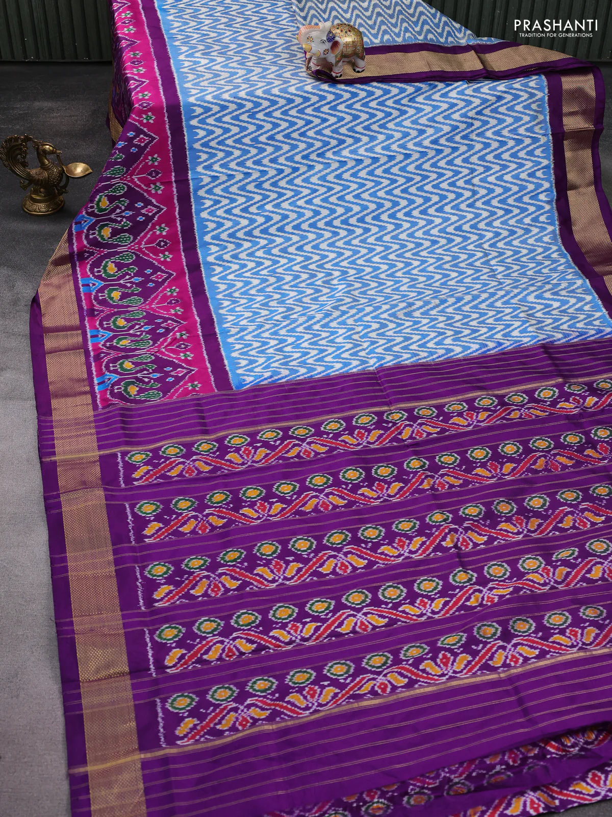 Pochampally silk saree blue off white and purple with allover zig zag ikat weaves and long ikat woven zari border - Image 2