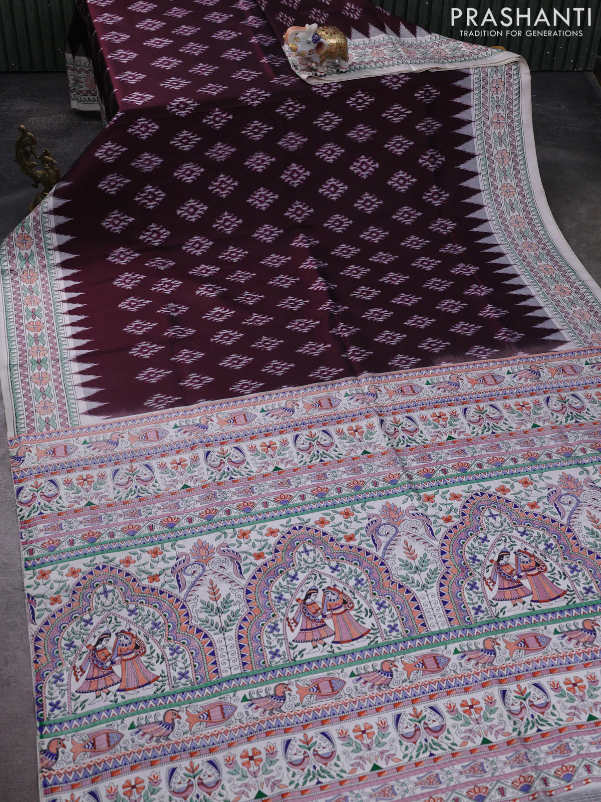 Pochampally silk saree deep maroon and off white with allover ikat woven buttas and madhubani prints - Image 2