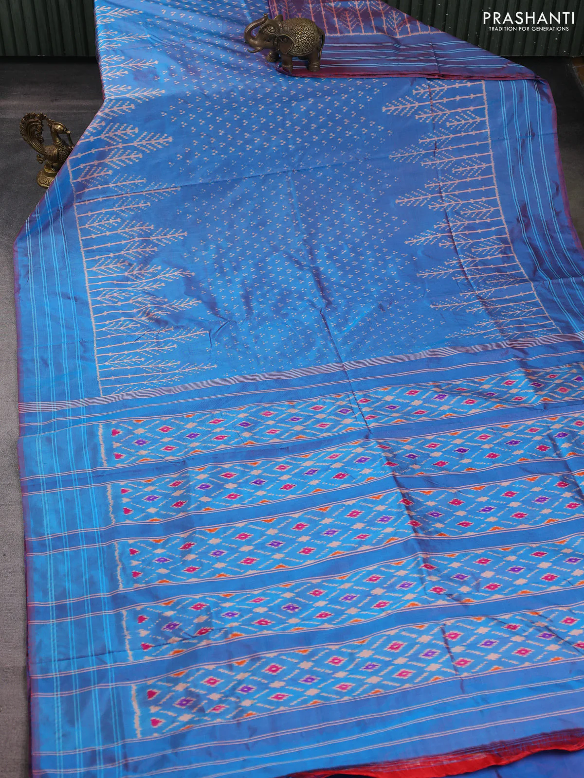 Pochampally silk saree dual shade of cs blue with allover ikat butta weaves and ikat woven border - Image 2