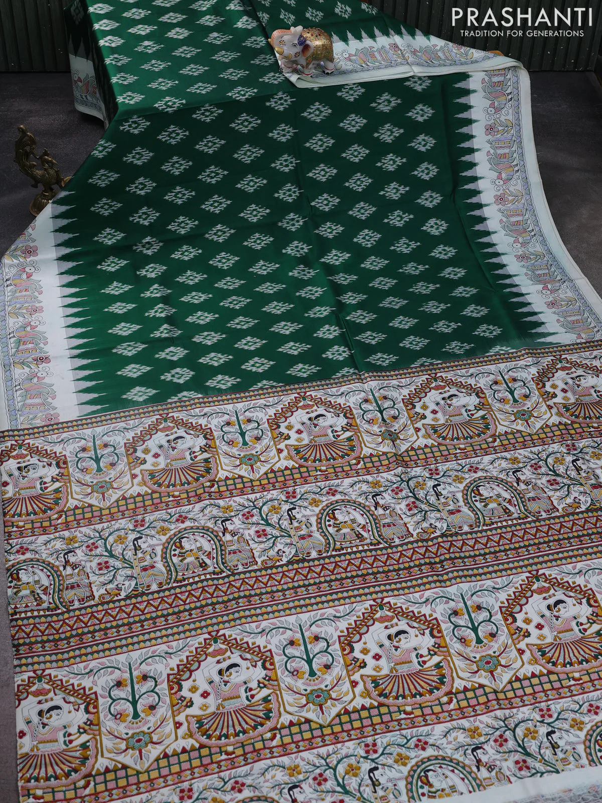 Pochampally silk saree green and off white with allover ikat woven buttas and madhubani prints - Image 2