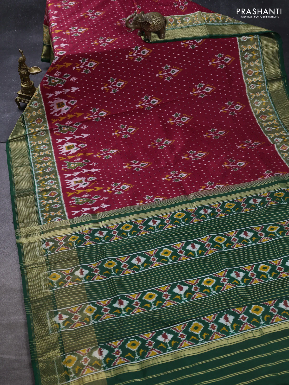 Pochampally silk saree maroon and green with allover ikat weaves and ikat woven zari border - Image 2